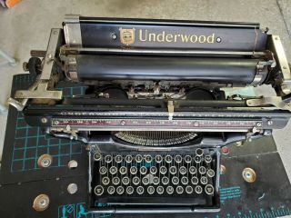Antique Underwood Typewriter No 3 - 14 In 3