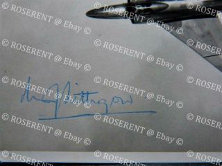 1950s Vickers Supermarine Swift - signed by Mike Lithgow - Photo 15 by 10.  5cm 2