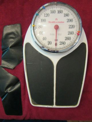 Vintage Health - O - Meter Weight Scale Big Foot 158 Dial 300 Lbs Professional