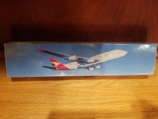 Vintage Qantas 747 - 400 Longreach Airplane Model W/box