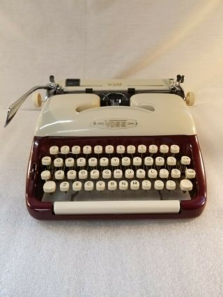 Vintage Voss Deluxe Typewriter - Maroon & Cream -