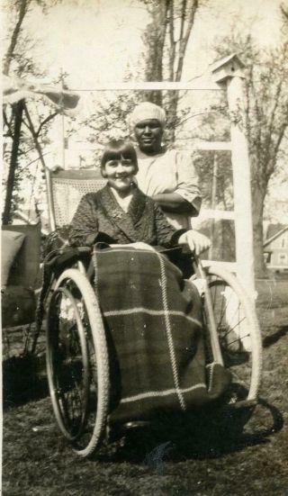 H164 Vtg Photo Nanny Nurse With Girl In Wheelchair,  Black Americana C 1926