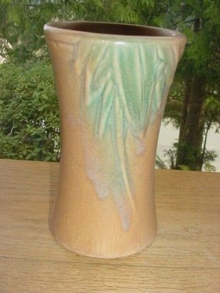 Vintage American Arts And Crafts Mccoy Pottery Vase