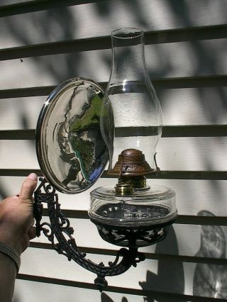 Old Ornate 1890s Antique Cast Iron Wall Bracket Oil Lamp W/reflector