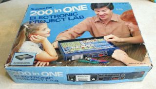 Vintage Radio Shack Science Fair 200 In One Electronic Project Lab 28 - 249