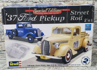 Revell Special Edition 37 Ford Pickup Street Rod Truck 2 In 1 1:25 Model Car
