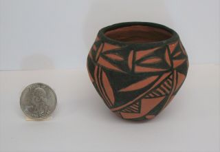 Vintage Small Miniature 2 " Native American Acoma Pueblo Nm Pot Pottery Signed Rv