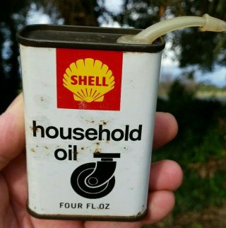 Vintage Shell Household Oil Tin Can Oiler - Four Fl.  Oz - Petrol,  Garage,  Man Cave