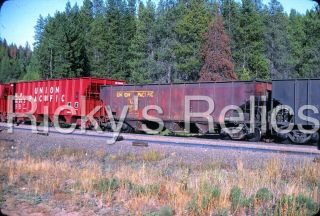 Slide Up 6903/40095 Open Hoppers Union Pacific 1977 Action