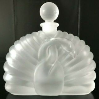 Vintage Silvestri Swan White Frosted Glass 3d Vanity Perfume Bottle/stopper 4” H