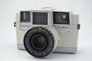 Revere Vtg Eye - Matic Ee127 Film Camera Wollensak 58 Mm F/2.  8 - Iso 200 Raptar Lens