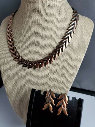 Vintage 16 " Renoir Copper Necklace And Earrings Clip - Ons