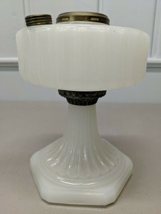 Vintage Antique Aladdin Corinthian Kerosene Oil Lamp White Moonstone Glass