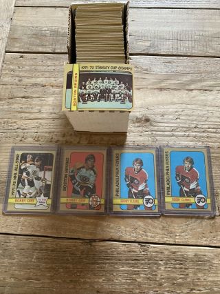 1972 - 73 Vintage Hockey Near Complete Set.  Missing 23 Cards - Bobby Orr.
