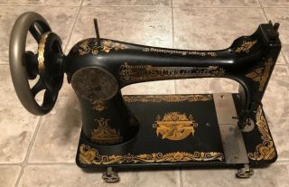 Singer Model 27 Treadle Sewing Machine Head 1901 Serial L956155