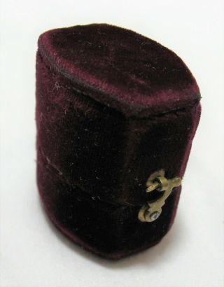 Antique Purple Velvet Oval Ring Box - London