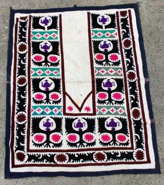 47 " X 37 " Vintage Uzbek Suzani Silk Embroidery Ethnic Kuchi Wall Tribal Tapestry