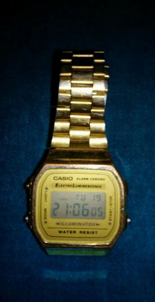Casio A168 Gold Wristwatch Vintage Retro Steel Golden Classic Watch