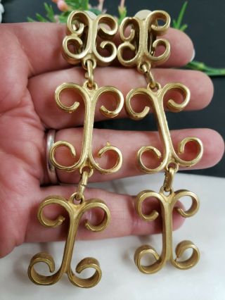 Estate Vintage Gold Brushed Scroll Designs Dangle Earrings Clip On 3.  75 " T