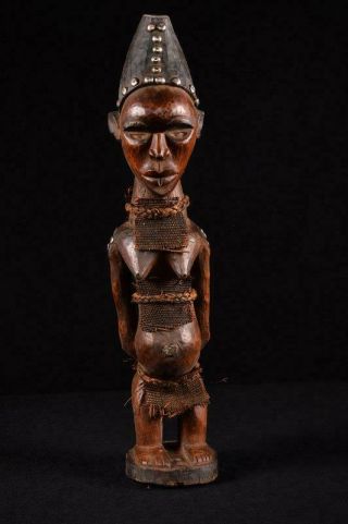 9902 An Old Yombe Statue Dr Congo Africa