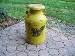 Antique Rustic Country American Eagle 10 Gallon Milk Can In Old Yellow Paint
