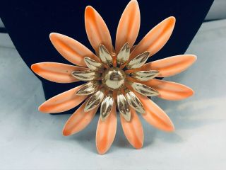 Vtg.  Sarah Coventry Peach Enamel “fashion Petals” Flower Brooch