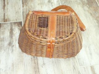 Vintage Wicker Leather Fly Fishing Creel Trout Tackle Lure Basket Vgc