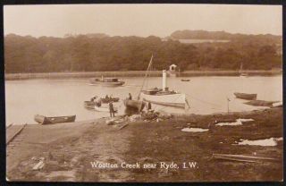 Vintage Wootton Creek Near Ryde Isle Of Wight Rp Postcard Pub By Nigh Ventnor