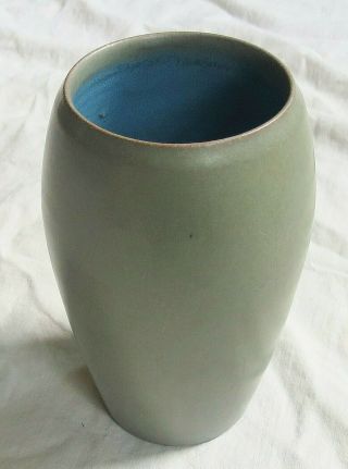 Marblehead Pottery Vase Matte Glaze Art Simple Old Vtg Antique