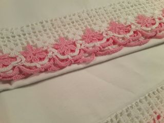Pillowcases Pink & White Crochet Trim set of 2 fit Standard pillows vintage 2