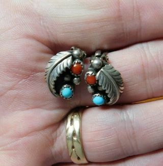 Vtg Navajo Fatoya Yazzie Sterling Silver Red Coral Turquoise Clip - On Earrings