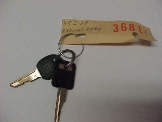 Vintage Set Of Keys 1985 Chevrolet Iroc Z - 28 Camaro