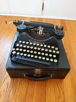 Antique L.  C.  Smith Corona Portable Typewriter Vintage With Case
