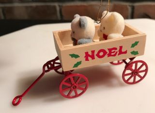 Vintage Avon Wooden Wagon With 2 Teddy Bears 2 1/4 " H Ornament Christmas Holiday