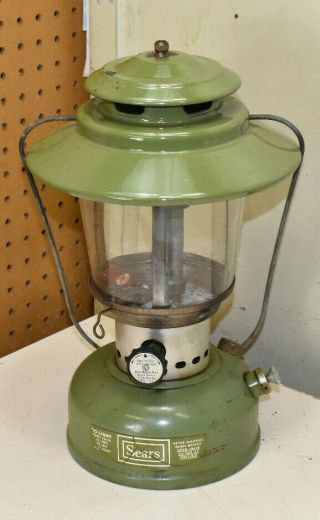 L236 Vintage Green Sears Roebuck Gas Lantern Model 72243 1972 Made By Coleman