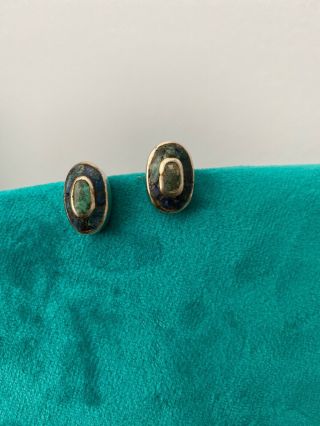 Vintage Sterling Silver.  925 Blue/green Stone Screw Back Earrings