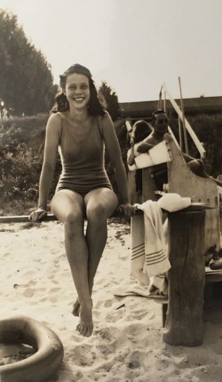 Vtg 1941 Photo Pretty High School Girl Poses Swimsuit On Beach Waldorf Maryland