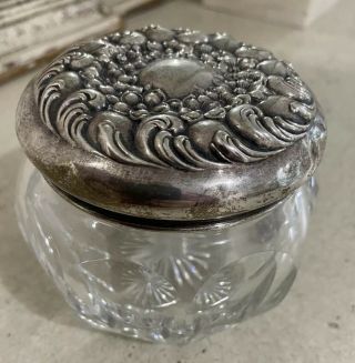 Large Quality Victorian Sterling Silver Dresser Powder Jar Box