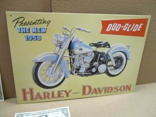 Duo - Glide - Harley - Davidson Motorcycle - Presenting The 1958 - Shows Details