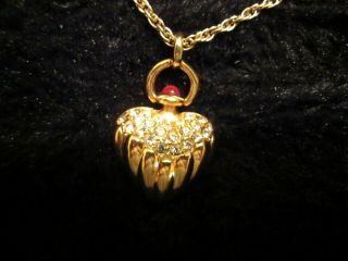 Joan Rivers Vintage Gold Tone Ribbed Heart Necklace