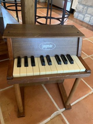 Vintage Jaymar Child’s Wood Toy Piano Beautifully 2