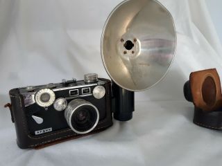 Argus C3 35mm Camera F/3.  5 50mm Cintar Lens,  Flash Attachment And Case Vintage
