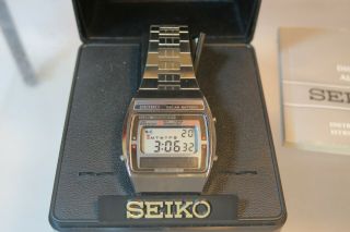 Seiko A628 - 5070 Digital Solar Alarm Chronograph Stainless Steel Watch W/case