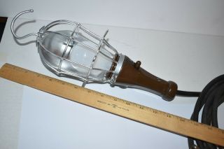 Vintage Mcgill Bakelite Safety Trouble Light,  Cage Mc Gill Issued $9 Nr