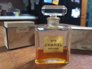 Vintage 1960’s Chanel NO 5 Perfume Crystal Bottle 1/2 Fluid Oz 15 Full 2