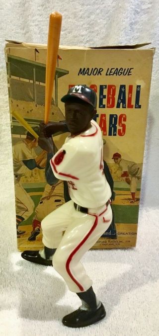 1958 - 1962 Hartland Plastics Baseball Statue Hank Aaron with Box Bat 3