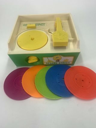 1984 Vintage Fischer Price Sesame Street Record Player With 4 Records