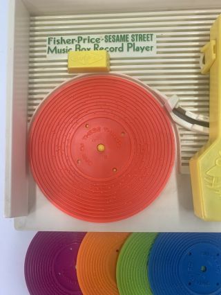 1984 Vintage Fischer Price Sesame Street Record Player with 4 records 2
