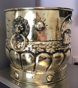 Vintage Brass Planter Pot Jardiniere 2 Lion Head Handles With Raised Viking Ship