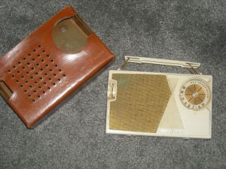 Vintage 1962 Ge Transistor Radio P 808e